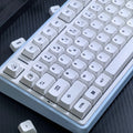 SET DE TOUCHES AZERTY | COW WHITE - AREA 404